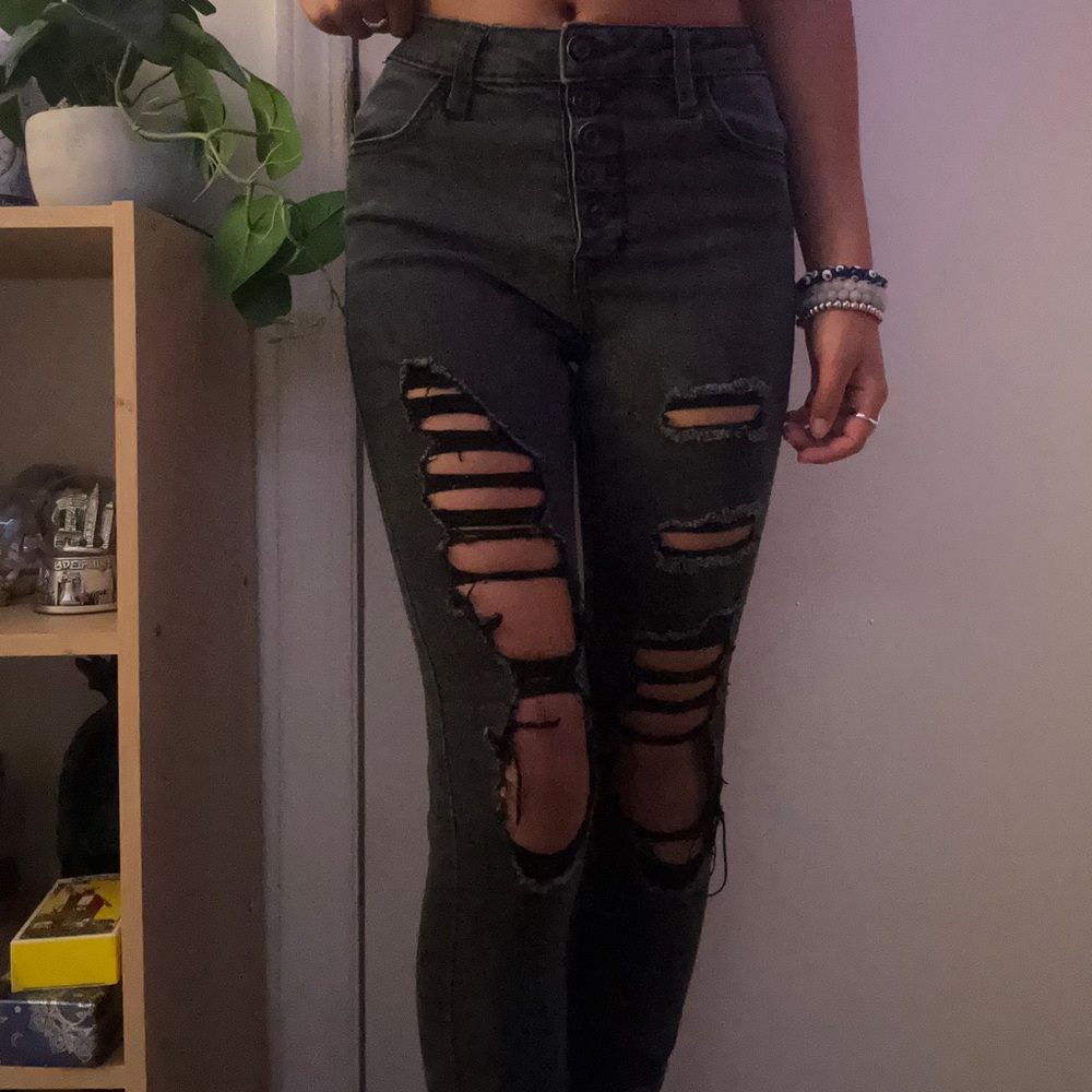 Black ripped jeans